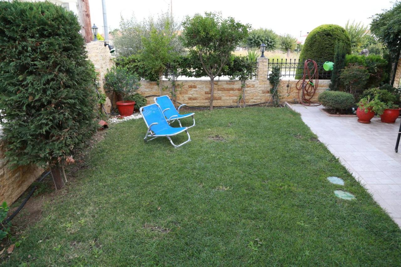 Sofia'S Villa นิกิติ ภายนอก รูปภาพ