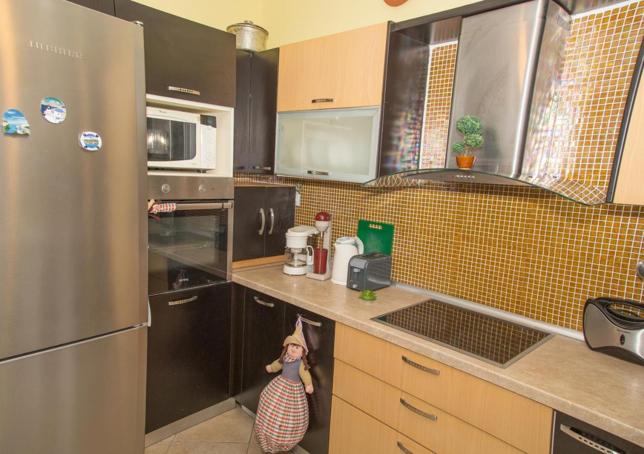 Sofia'S Villa นิกิติ ภายนอก รูปภาพ