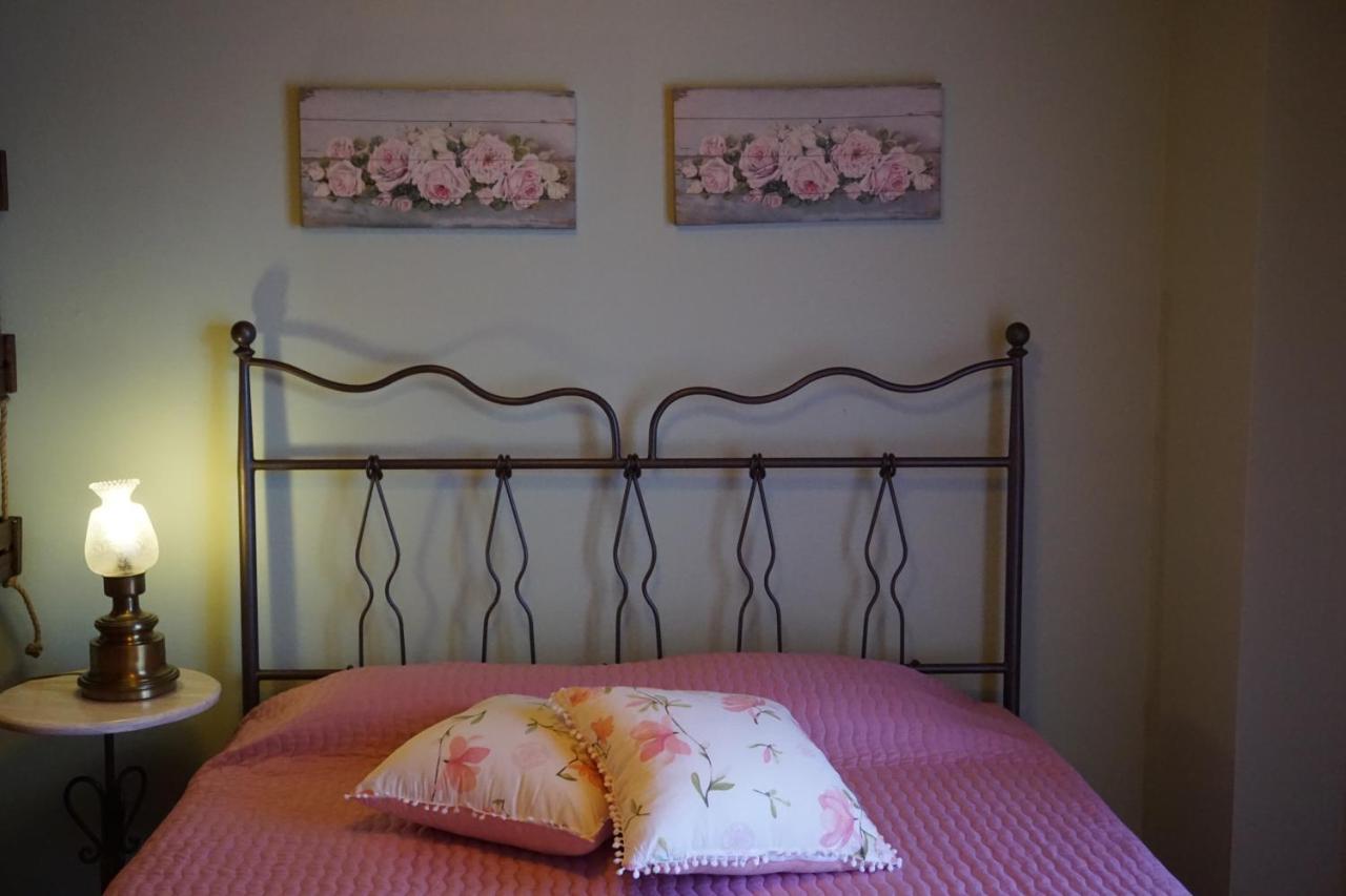 Sofia'S Villa นิกิติ ภายนอก รูปภาพ