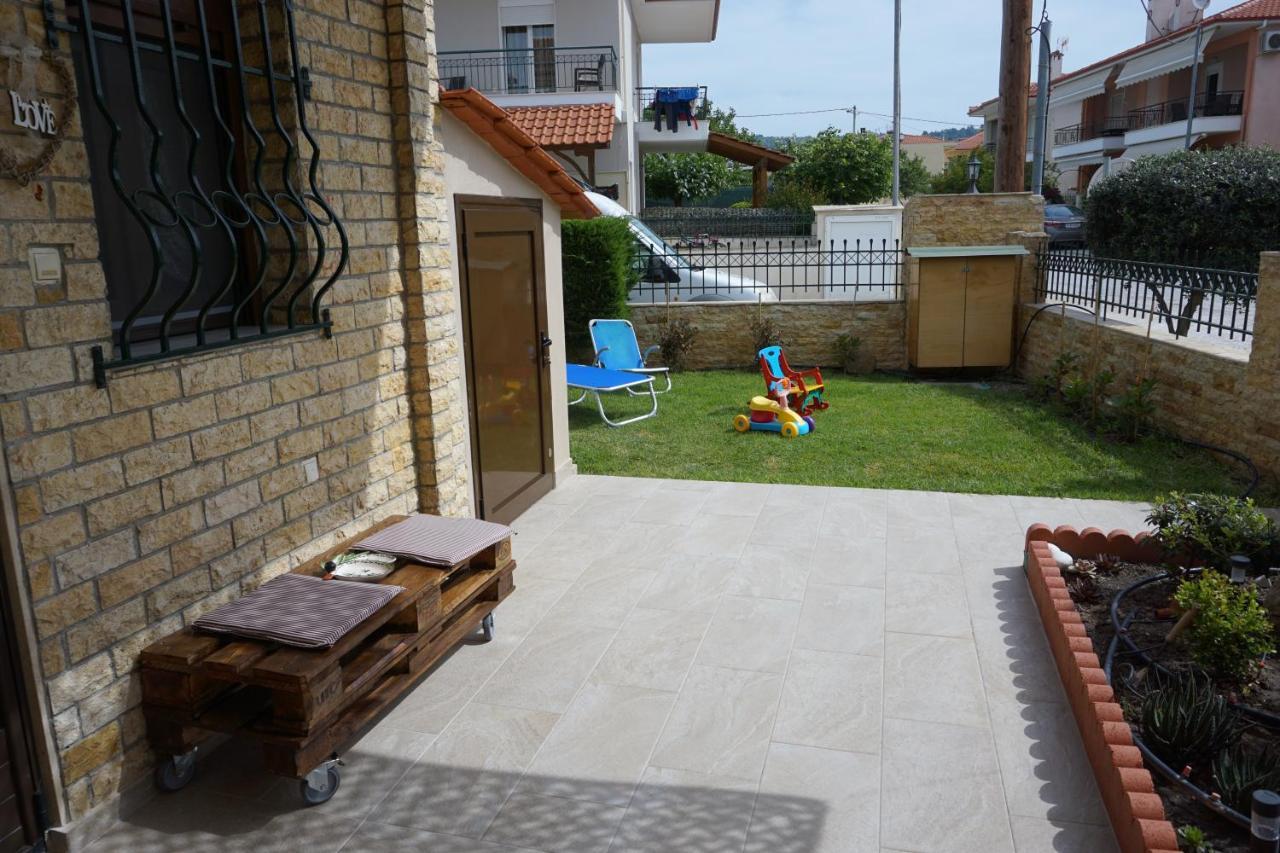 Sofia'S Villa นิกิติ ภายนอก รูปภาพ