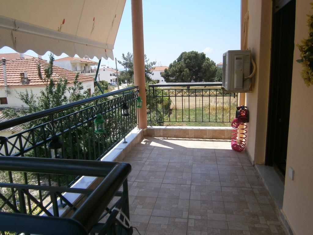 Sofia'S Villa นิกิติ ภายนอก รูปภาพ